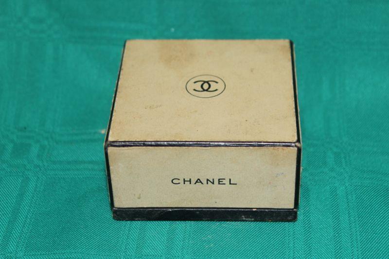 Vintage Chanel Dusting Powder Box, Chanel No 5 Bath Powder Box