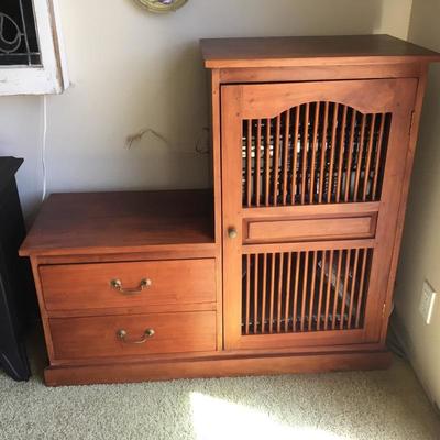 L-141 Small wooden stereo cabinet