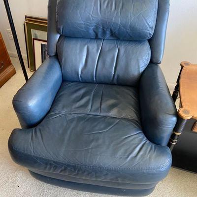 Pair of Reclining Lounge Chairs