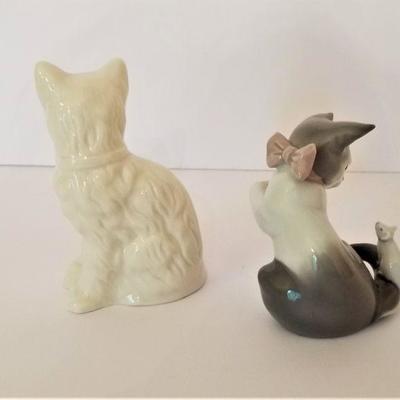 Lot #35  Lot of 2 Cat figurines - One Lladro, one Beleek