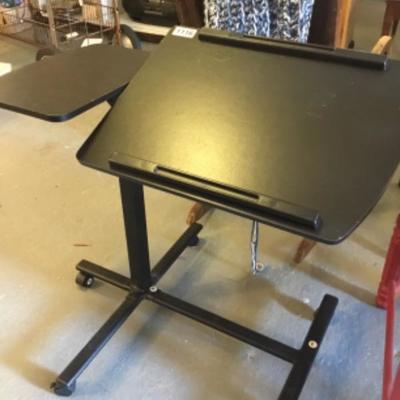 Portable rolling adjustable chair or bed desk lot 1116
