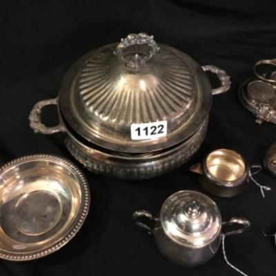 Assorted silver serving pieces lot 1122