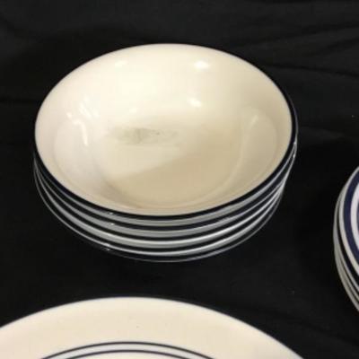 Set of dishes~ four place settings, five bowls Lot 1158