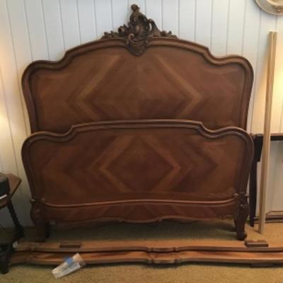 B1-102 Antique full-size bed, headboard, footboard and rails