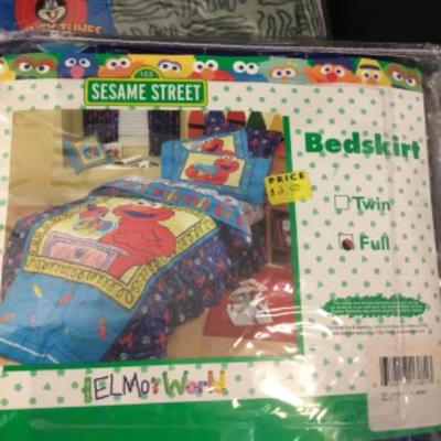 Assorted childrenâ€™s bed skirts lot 1175