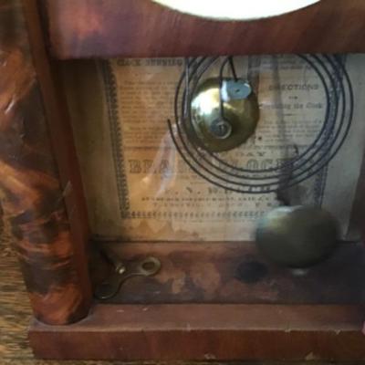 B1-105 Antique Mantel clock,