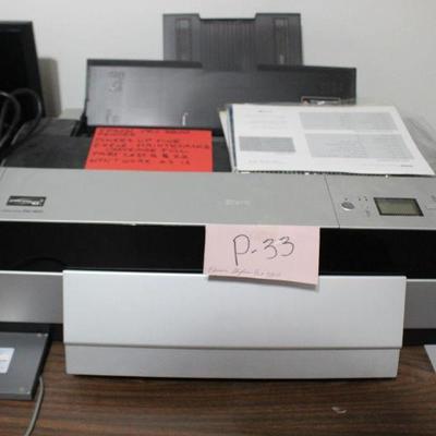 P33-Epson Stylus Pro 3800 Large Format Inkjet Printer w/ paper and Photo Black Ink