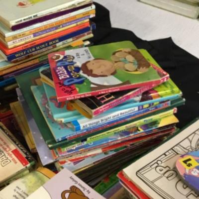 Approximately  150 childrenâ€™s books lot  1196