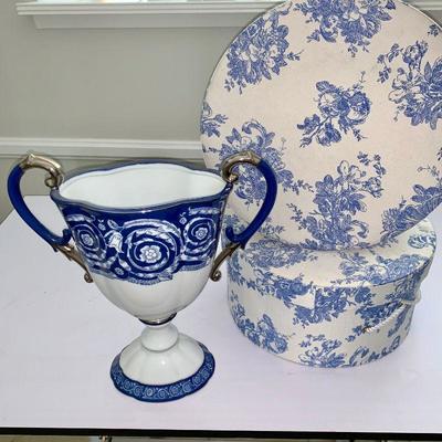 LOT 38 Blue and white 2 handled ceramic vase and 2 fabric covered boxes