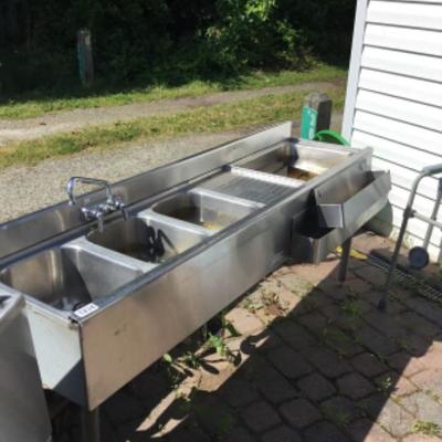 Commercial stainless steel sink combo Lot 1234