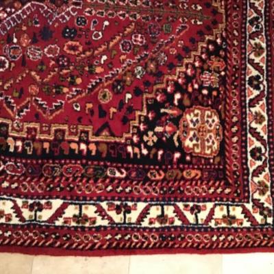 B2-105 Vintage Persian rug