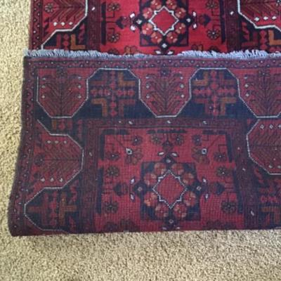 B3-103 Beautiful Persian runner rug