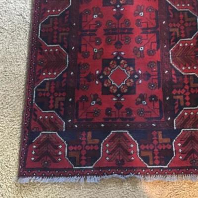 B3-103 Beautiful Persian runner rug