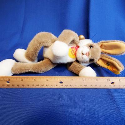 Lot 12: Steiff Lulac Bunny 