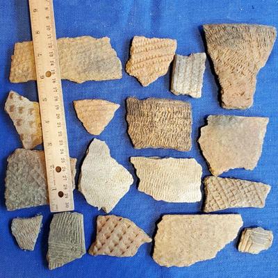 Lot 79: Naative AMerican Pottery Shards