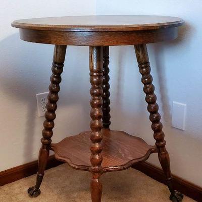 Gorgeous Antique Round Top Oak Occassional Table with Claw Feet