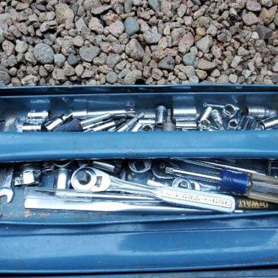 Sockets & Socket Wrench Tool Lot