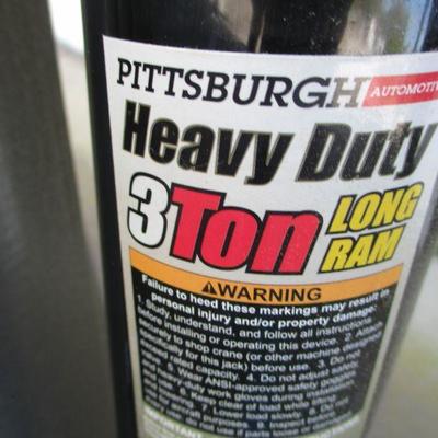 Lot 261 - Pittsburgh Heavy Duty 1 Ton Folding Shop Crane & 3 Tone Long Ram