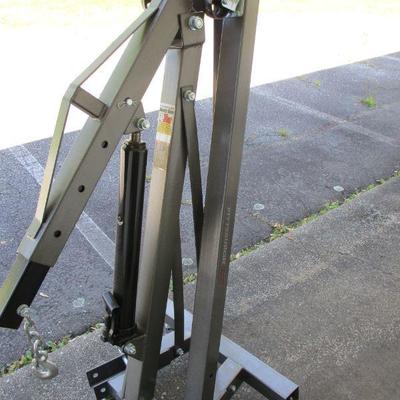 Lot 261 - Pittsburgh Heavy Duty 1 Ton Folding Shop Crane & 3 Tone Long Ram