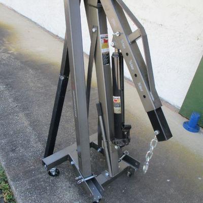 Lot 261 - Pittsburgh Heavy Duty 1 Ton Folding Shop Crane & 3 Tone Long Ram