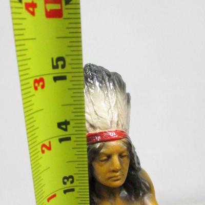 Lot 276 - Native American Indian Statue
