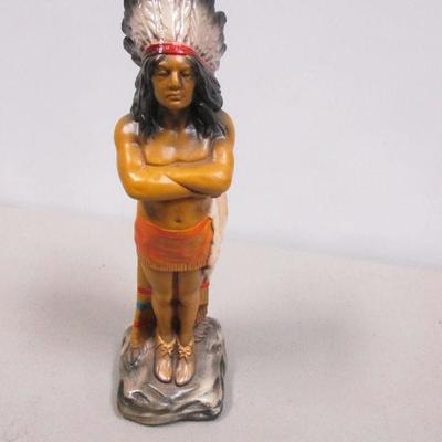 Lot 276 - Native American Indian Statue