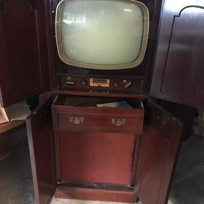 Mid Century Modern 1940's 1950's Vintage Capehart Television & Cabinet With Manual