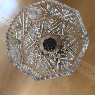 Beautiful Etched Crystal Bowl Dish