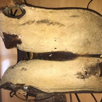 Saddle