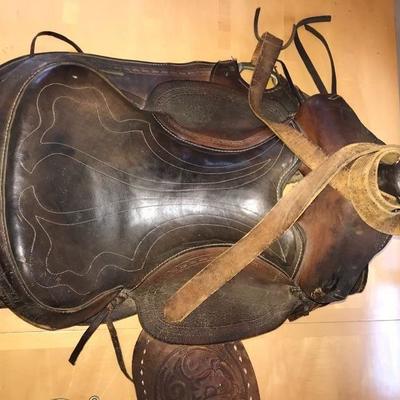 Saddle