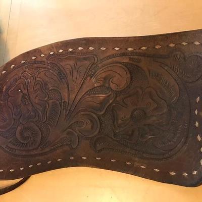 Saddle