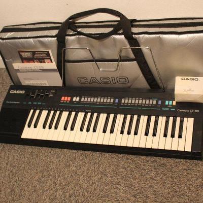 #33 Casio Casiotone CT-370 Keyboard Electonic Organ