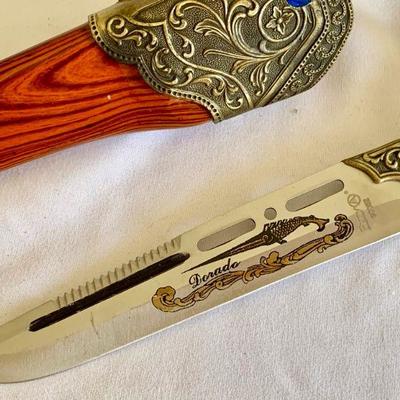 Lot 55 Dorado knife with pistol sheath