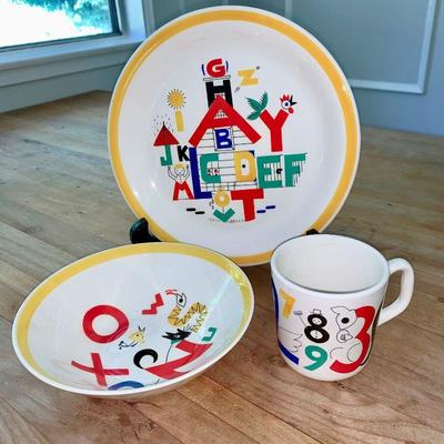 LOT 56 Stavengerflint Norway child's dish set