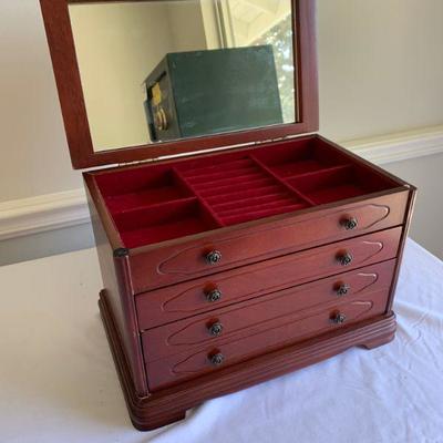 LOT 73 Wood jewelry chest