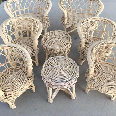 LOT 77 Wicker doll furniture