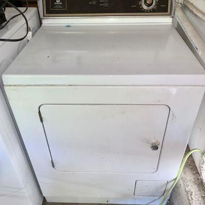 LOT 80 MAYTAG gas dryer