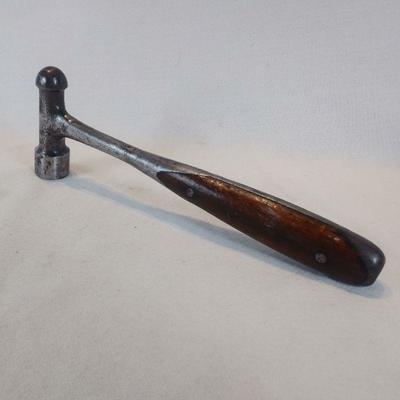 "Perfect Handle" Ball Peen Hammer