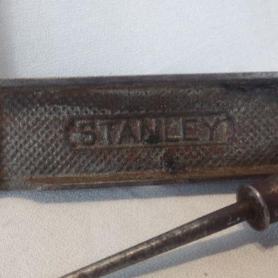 Stanley Square and Awl