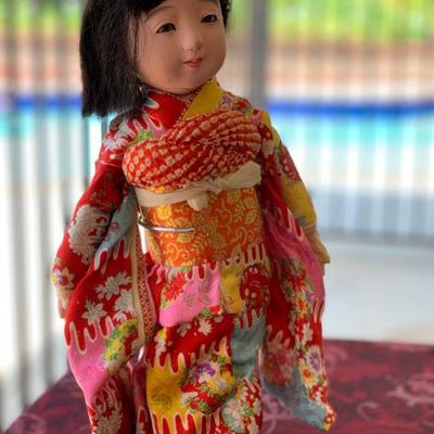 Lot 87 Vintage Japanese doll 
