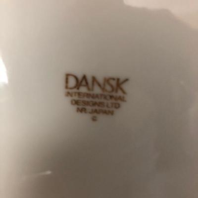 Lot 122 - Dansk Crocks, Grab-It Dishes and More