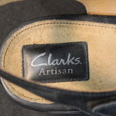 Woman's Clark's Artisan Adjustable Sandals Size 9W