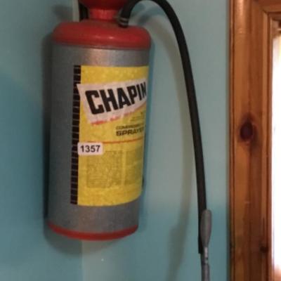 Chapin compressed air sprayer lot 1357
