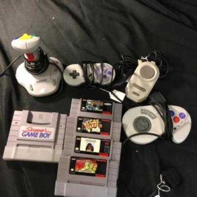 Super Nintendo SNES games and controllers Lot 1462