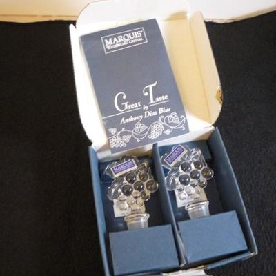 2 WATERFORD MARQUIS WINE STOPPERS IN BOX 