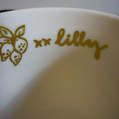 Lilly Pulitzer ANIMALS MUG  - New in Box!  