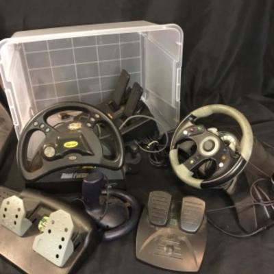 Assorted gaming steering wheels and pedals lot 1495
