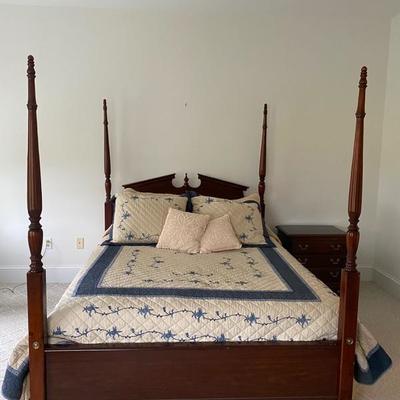 Lot # 81 Queen Poster Bed with Williamsburg Bedding and Night stand 