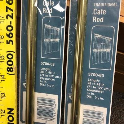2 cafe curtain rods in package