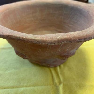 Large clay Columbian Lykin bowl